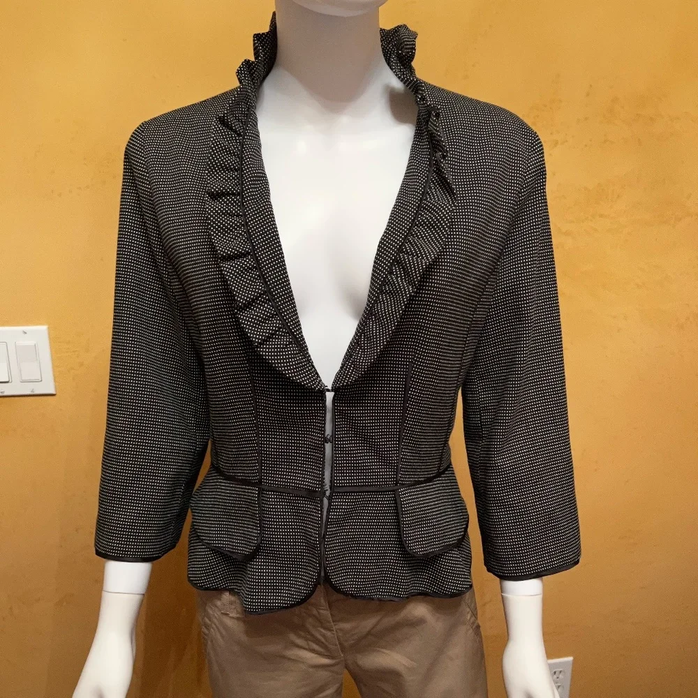 Jacket - Picture 1 of 5